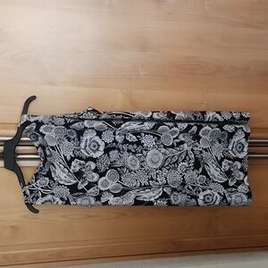 Tommy Hilfiger blackand white  floral paisley sleeveless dress Size 14 NWT